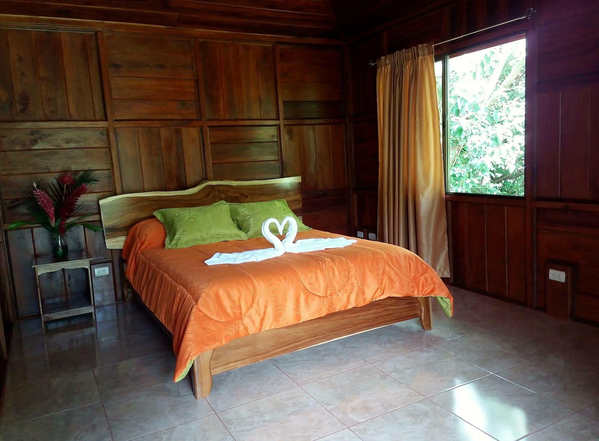 Rancho De Lelo Ecolodge Monteverde Eksteriør billede