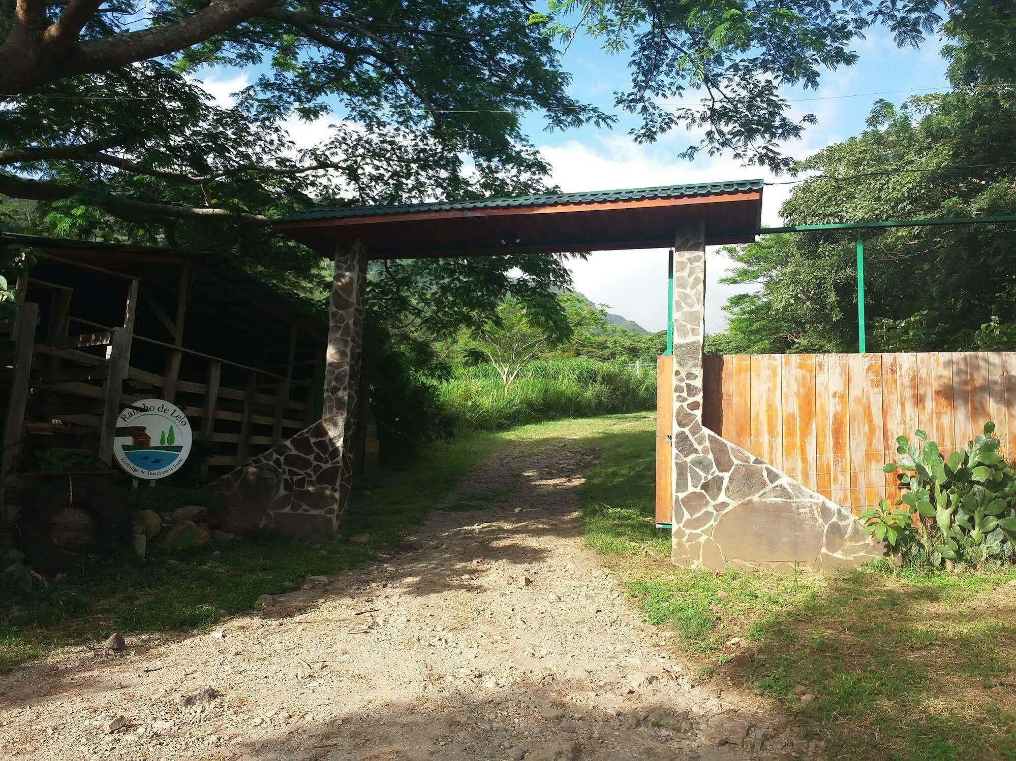 Rancho De Lelo Ecolodge Monteverde Eksteriør billede