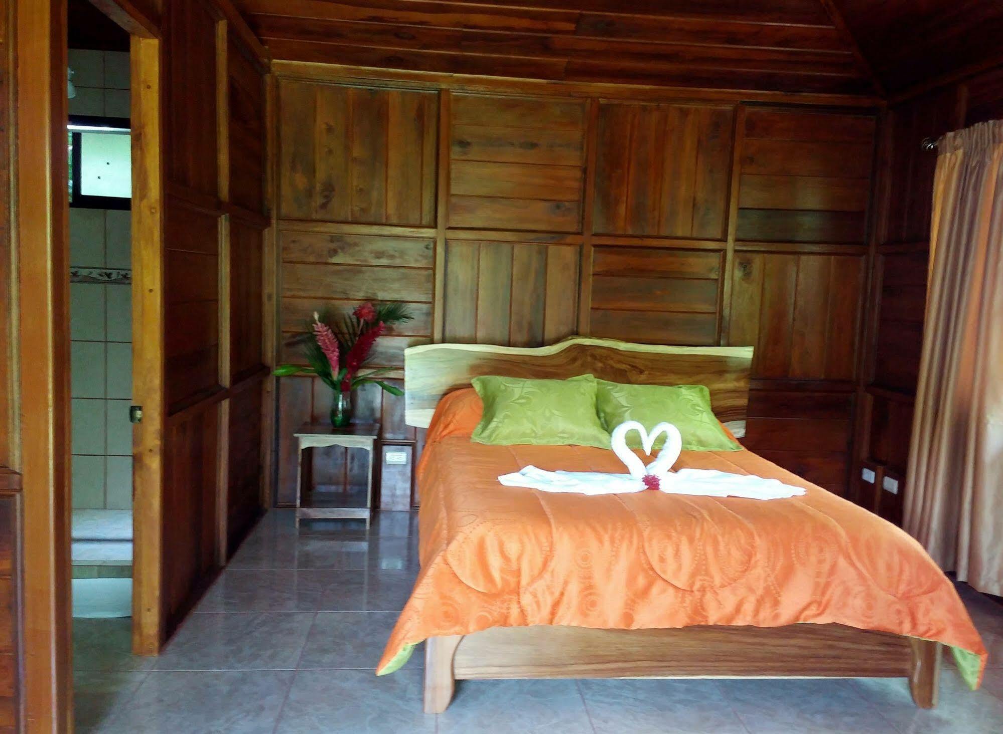 Rancho De Lelo Ecolodge Monteverde Eksteriør billede